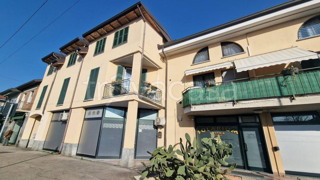 appartamento in vendita a Giussano in zona Paina
