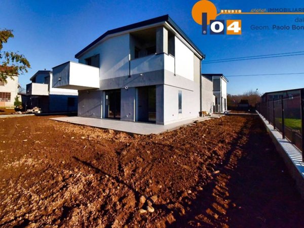 casa indipendente in vendita a Giussano