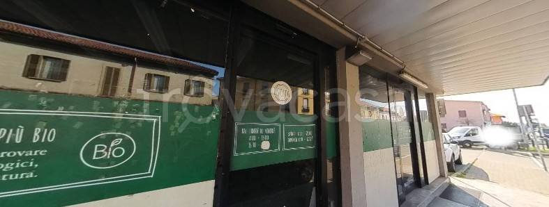 negozio in vendita a Giussano
