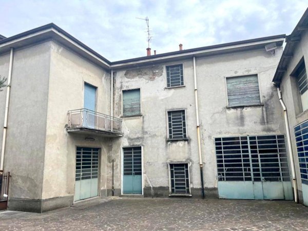 casa indipendente in vendita a Giussano