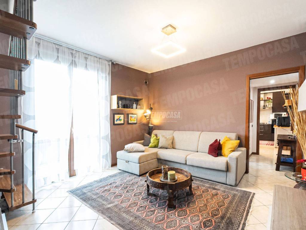 appartamento in vendita a Giussano