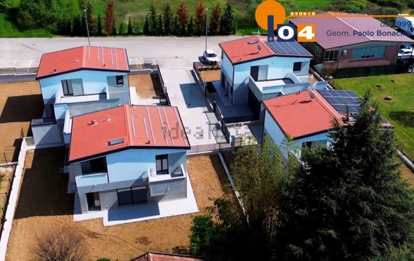 casa indipendente in vendita a Giussano