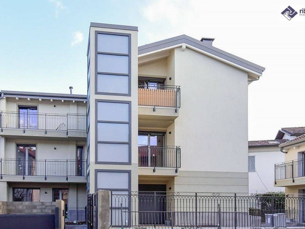 appartamento in vendita a Giussano