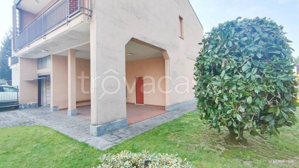 casa indipendente in vendita a Giussano