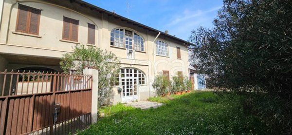 casa indipendente in vendita a Giussano