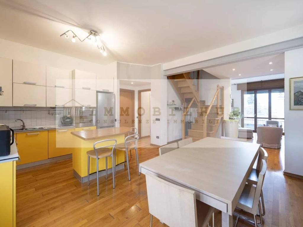 appartamento in vendita a Giussano