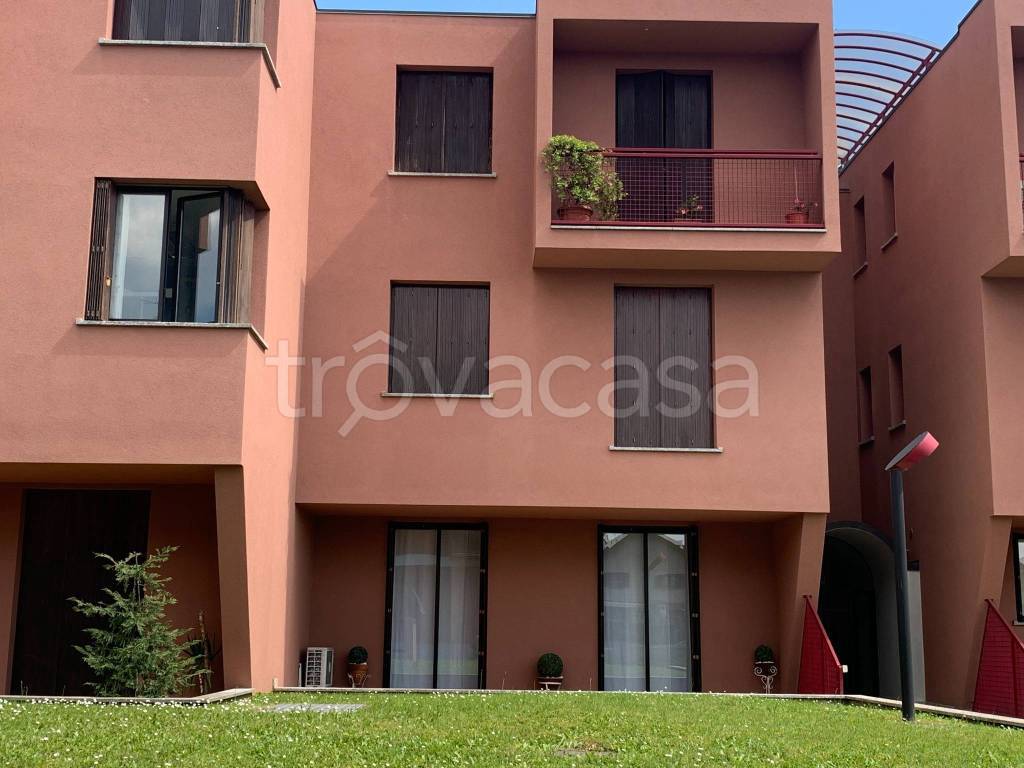 appartamento in vendita a Giussano