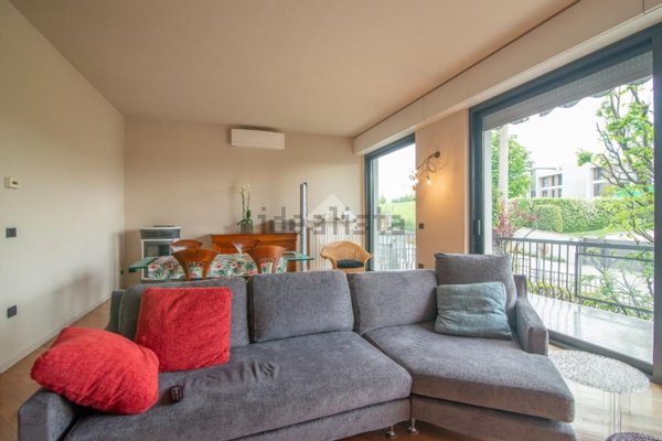 casa indipendente in vendita a Giussano