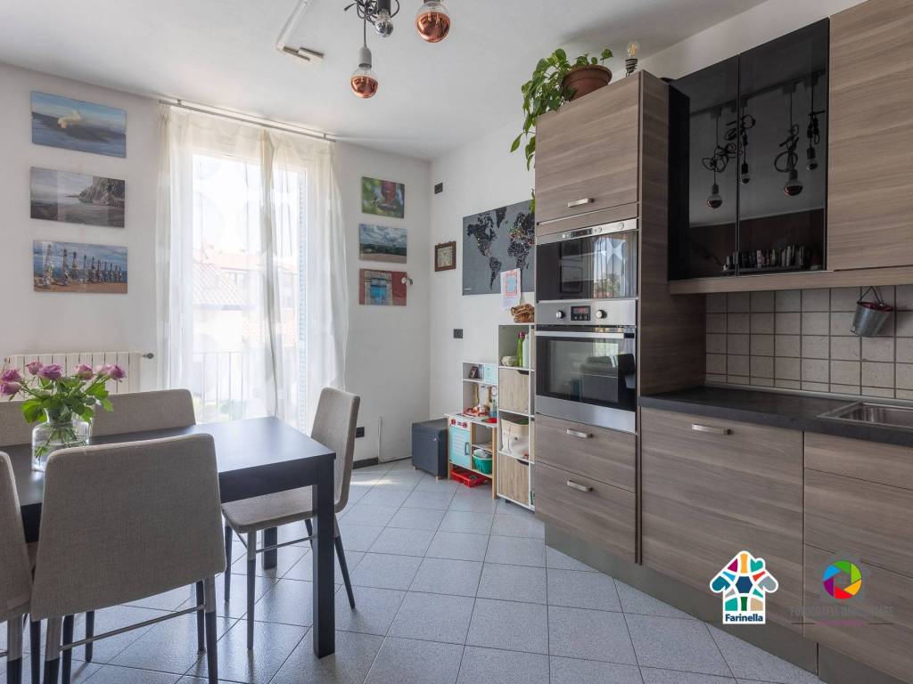 appartamento in vendita a Giussano