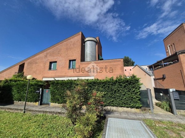 appartamento in vendita a Giussano in zona Paina