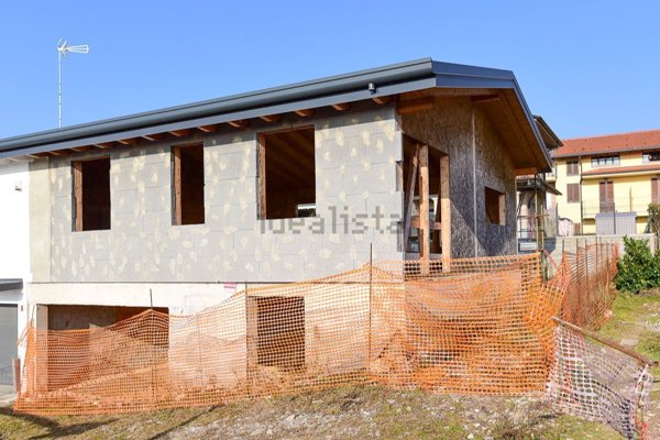 casa indipendente in vendita a Giussano