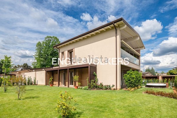 casa indipendente in vendita a Giussano