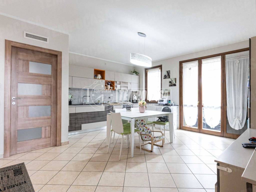 appartamento in vendita a Giussano