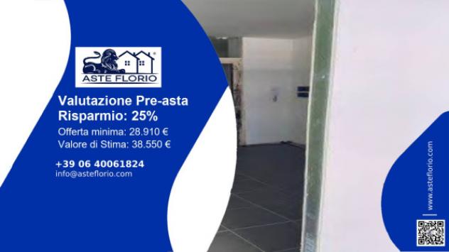 negozio in vendita a Giussano