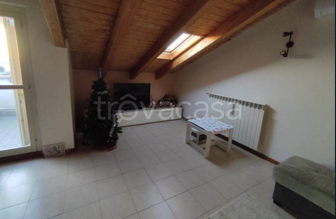 appartamento in vendita a Giussano