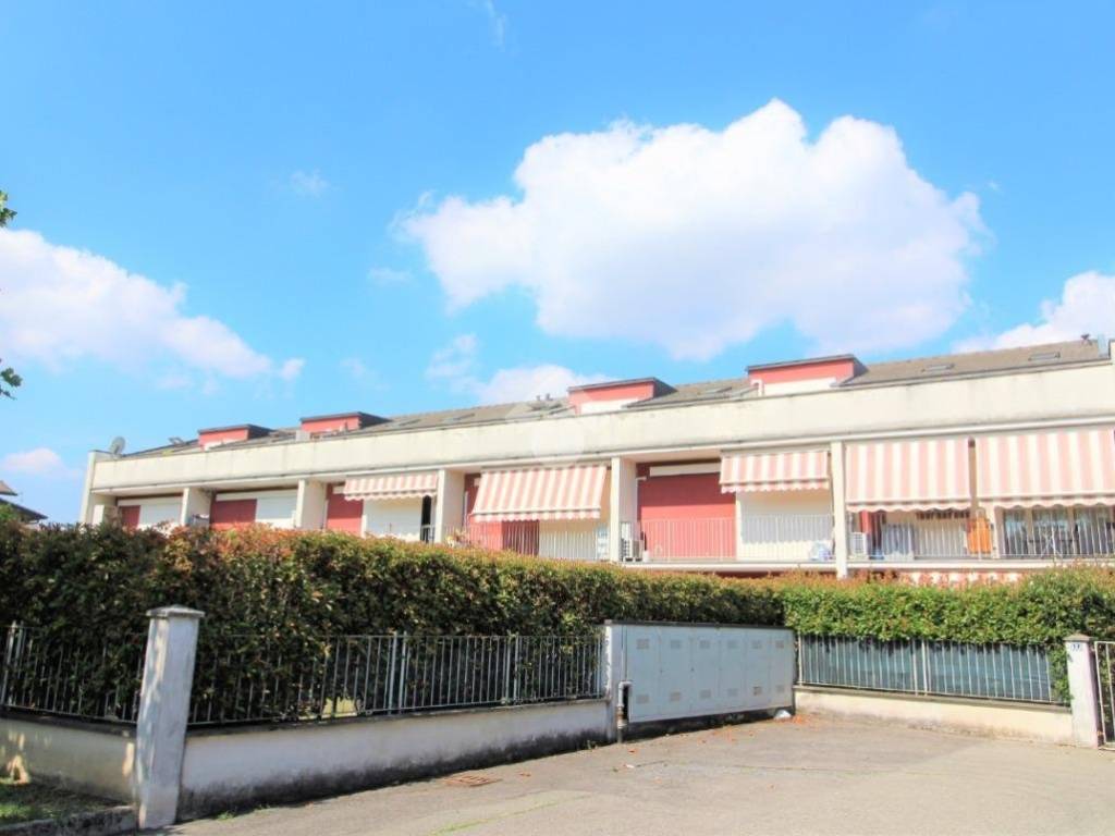 appartamento in vendita a Giussano