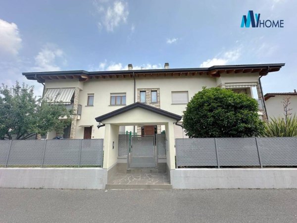 appartamento in vendita a Giussano