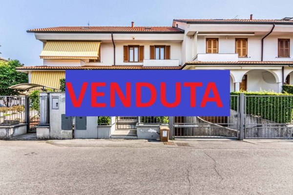 casa indipendente in vendita a Giussano