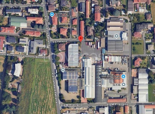 locale commerciale in vendita a Giussano