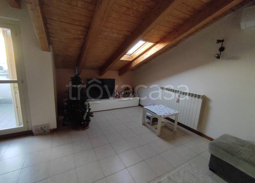 appartamento in vendita a Giussano