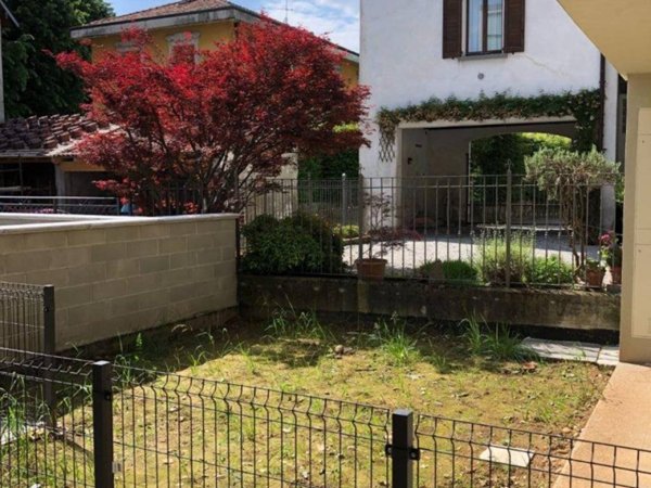 appartamento in vendita a Giussano
