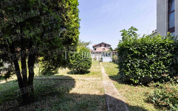casa indipendente in vendita a Giussano