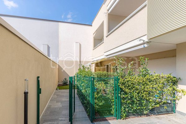 casa indipendente in vendita a Giussano in zona Paina
