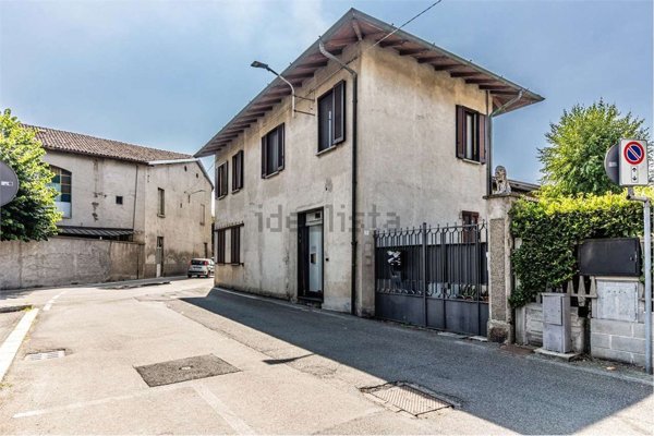 appartamento in vendita a Giussano in zona Birone