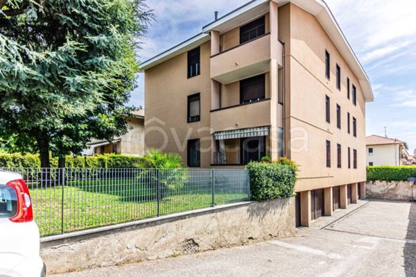 appartamento in vendita a Giussano in zona Birone