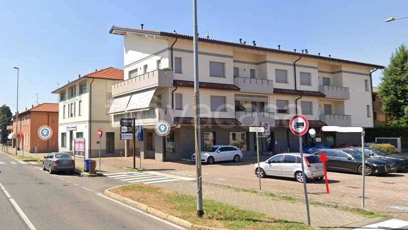 negozio in vendita a Giussano