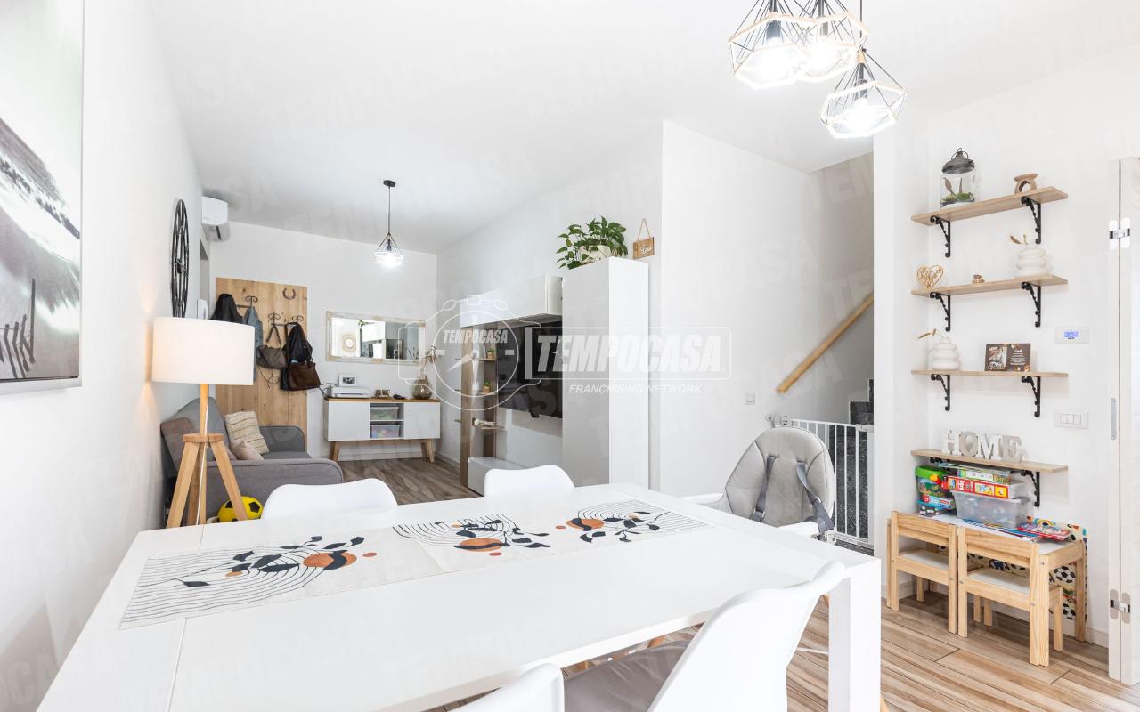 appartamento in vendita a Giussano