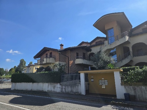appartamento in vendita a Giussano