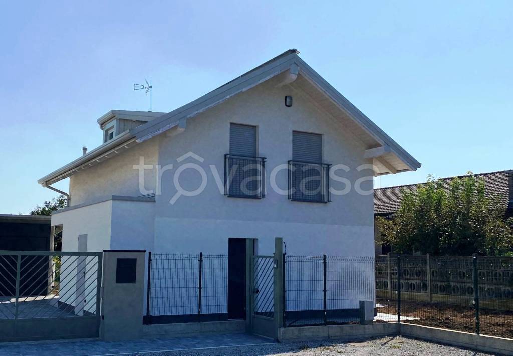 casa indipendente in vendita a Giussano
