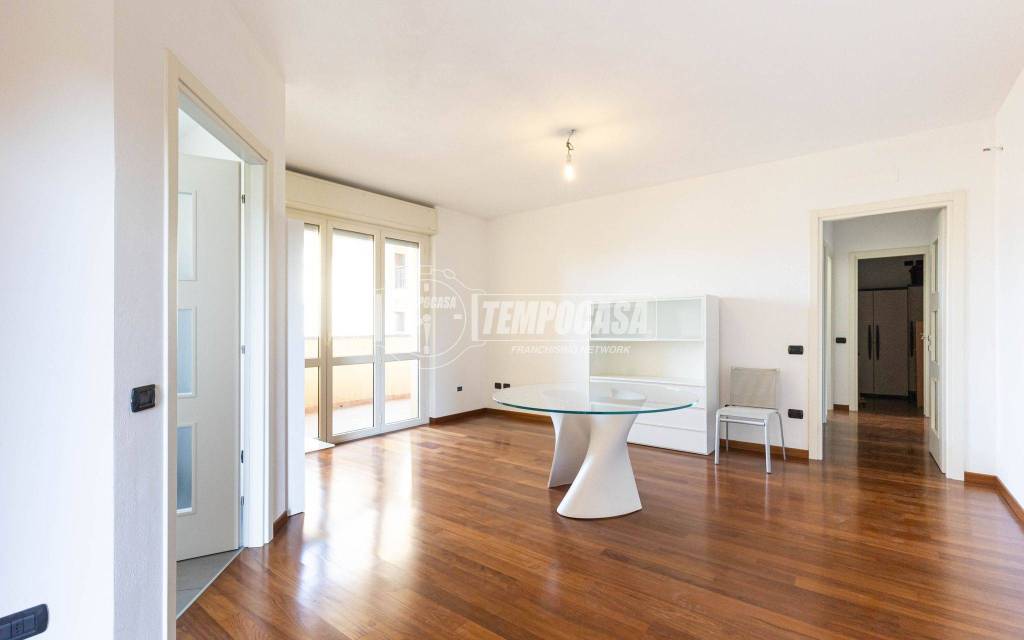 appartamento in vendita a Giussano