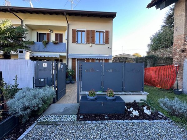 appartamento in vendita a Giussano
