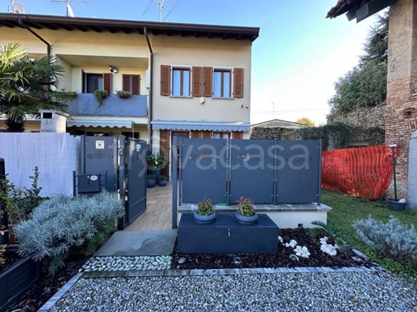 appartamento in vendita a Giussano