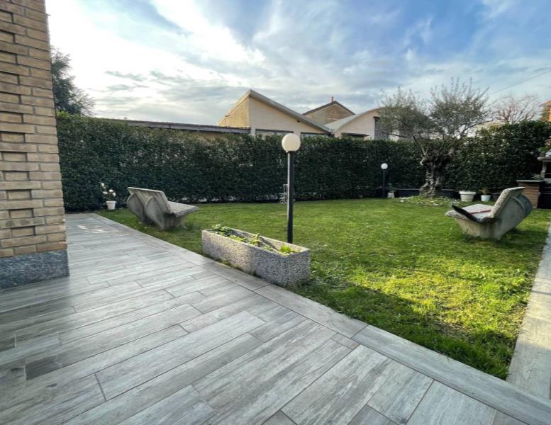 appartamento in vendita a Giussano