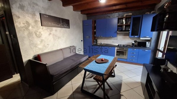 appartamento in vendita a Giussano in zona Paina