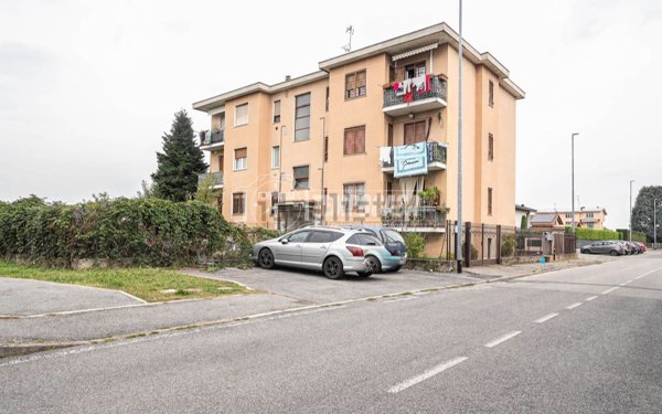 appartamento in vendita a Giussano in zona Paina