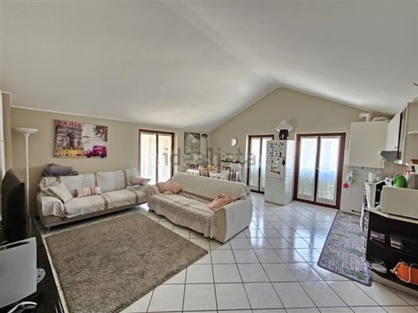appartamento in vendita a Giussano