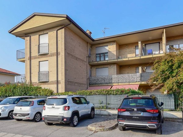 appartamento in vendita a Giussano in zona Paina