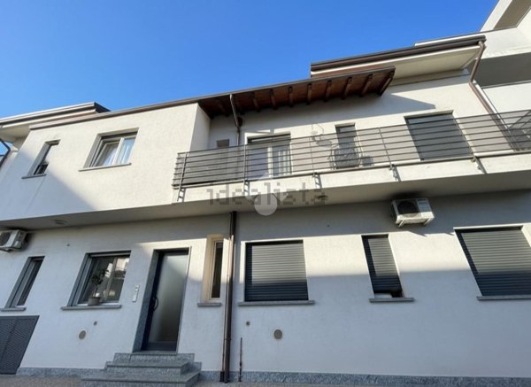 appartamento in vendita a Giussano in zona Paina