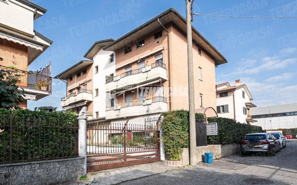 appartamento in vendita a Giussano