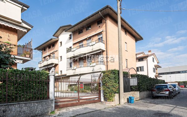 appartamento in vendita a Giussano
