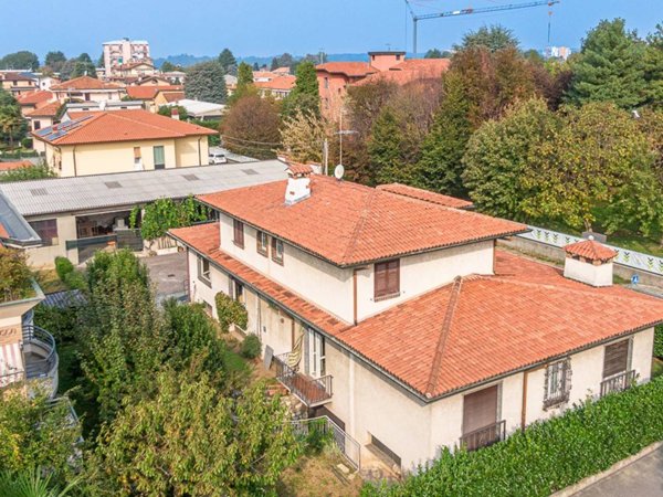 casa indipendente in vendita a Giussano