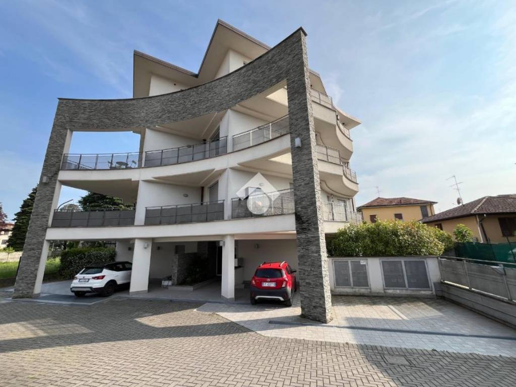appartamento in vendita a Giussano