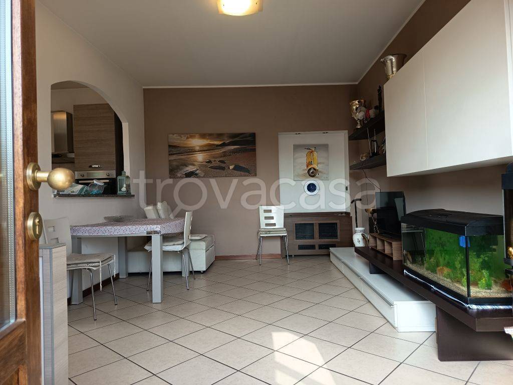 appartamento in vendita a Giussano
