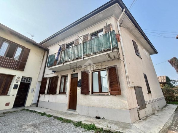 appartamento in vendita a Giussano in zona Birone
