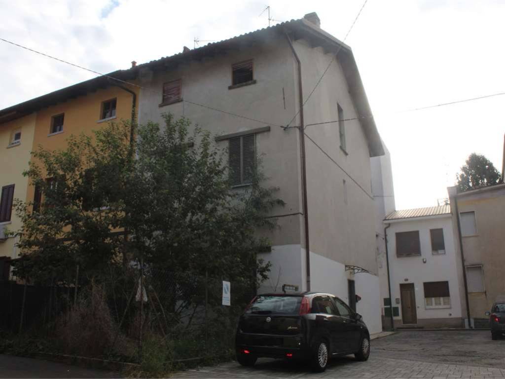 casa indipendente in vendita a Giussano