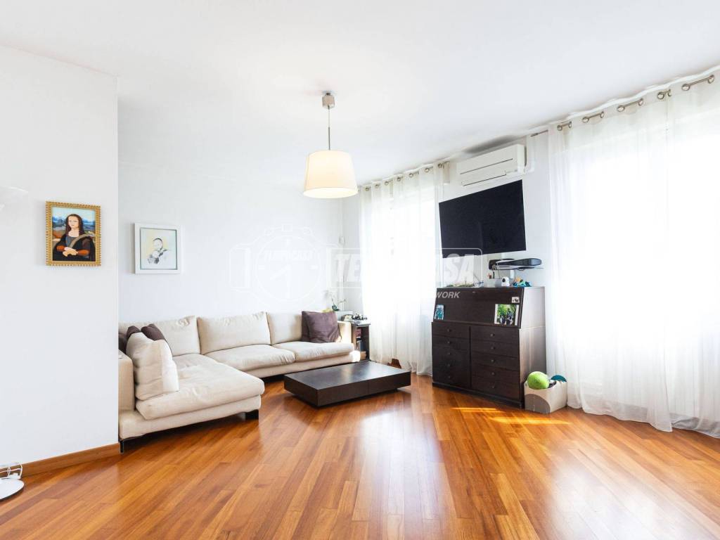 appartamento in vendita a Giussano